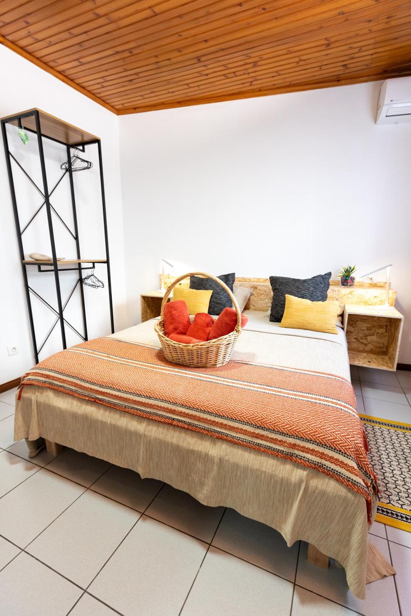 Casa Dos Guerra - Homestay Ponta Delgada (Sao Miguel)