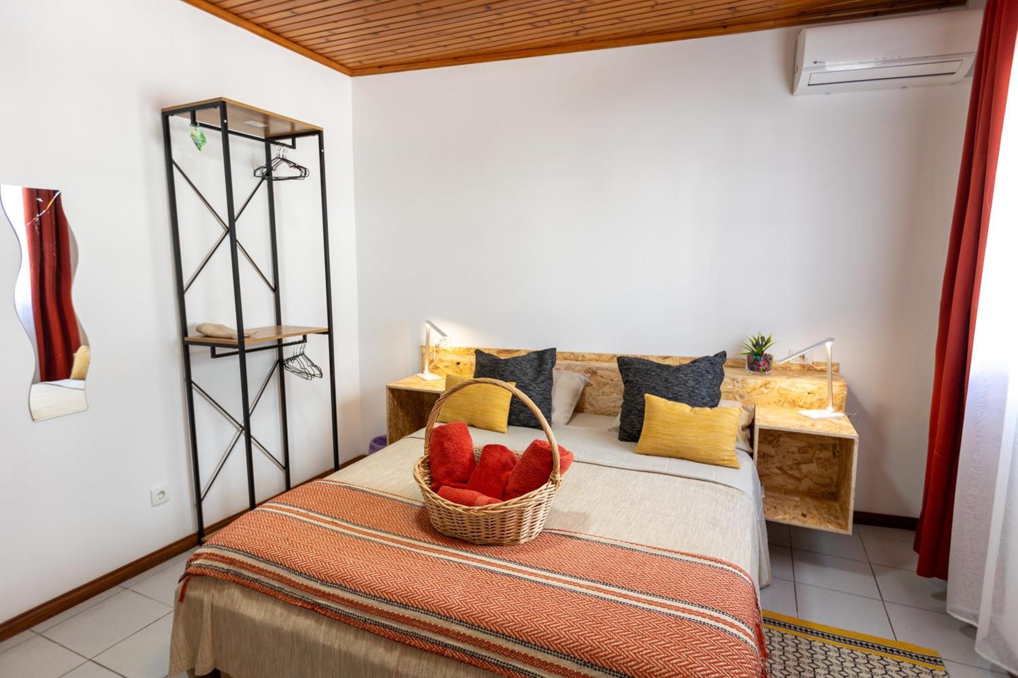 Casa Dos Guerra - Homestay Ponta Delgada (Sao Miguel)
