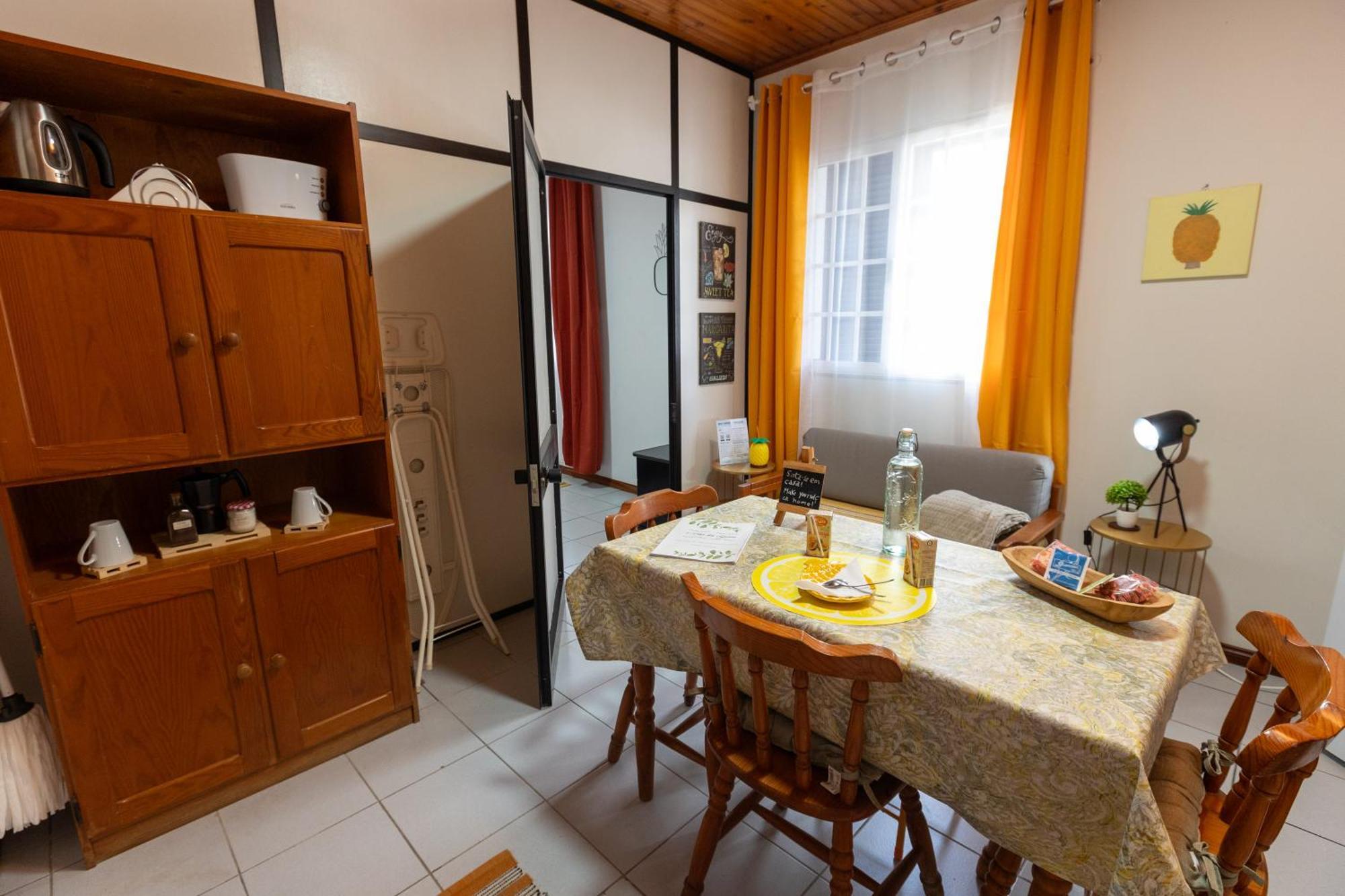 Casa Dos Guerra - Homestay *