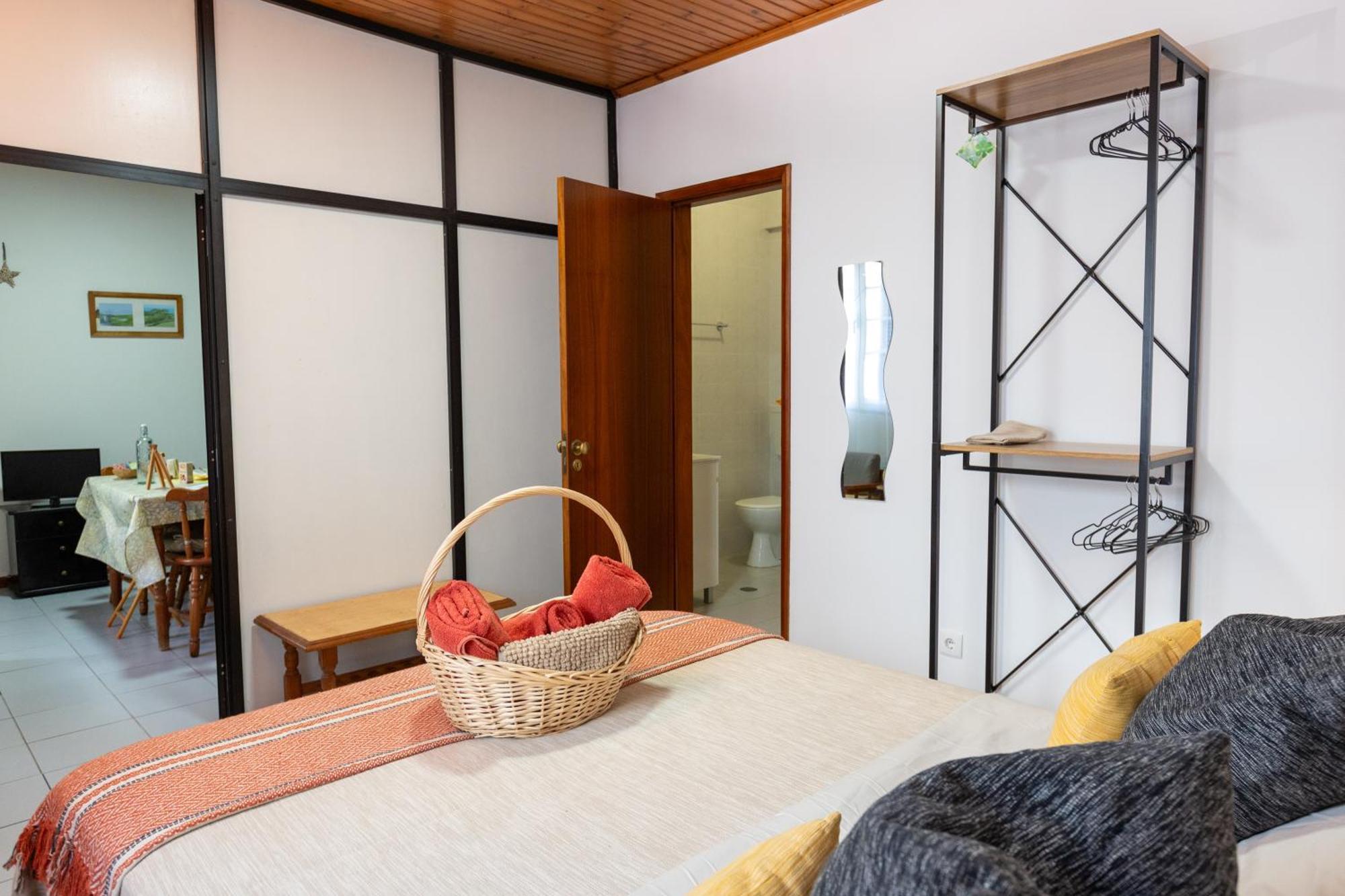 Casa Dos Guerra - Homestay Ponta Delgada (Sao Miguel)